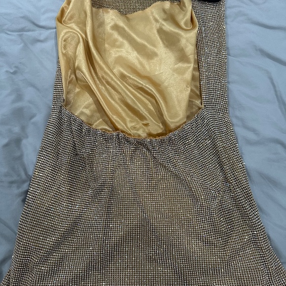 CHAIN MAIL GOLD PARTY DRESS - Picture 4 of 4